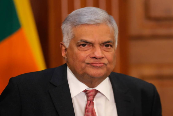 நாட்டின் பொருளாதாரம் குறித்து ரணில் எச்சரிக்கை; பில்லியன் டொலர் தேவைப்படலாம் என தகவல்